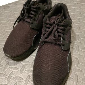 Mens Nike Cross training shoes size 8